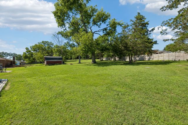 301 Northside Dr, Madison, TN 37115