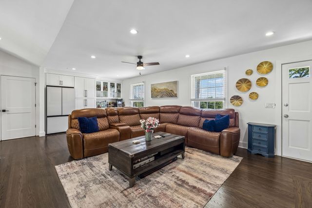 301 Northside Dr, Madison, TN 37115