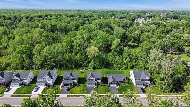 38 Sierra Drive, Amherst, NY 14228