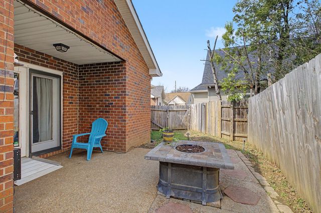 4607 Conway Ct, Old Hickory, TN 37138