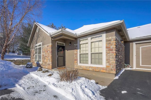 11238 S RENE Street 3002, Olathe, KS 66062