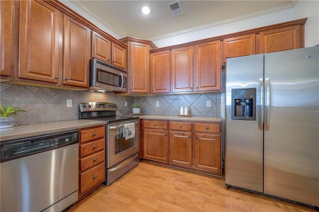 11238 S RENE Street 3002, Olathe, KS 66062