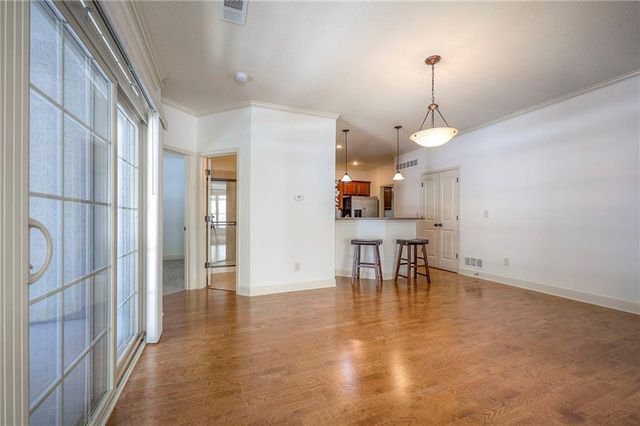 11238 S RENE Street 3002, Olathe, KS 66062