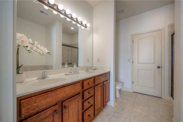 11238 S RENE Street 3002, Olathe, KS 66062