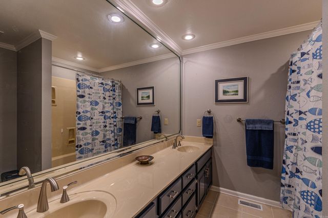 1805 SARA ANN CIRCLE, Paragould, AR 72450