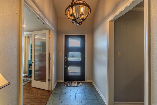 1805 SARA ANN CIRCLE, Paragould, AR 72450