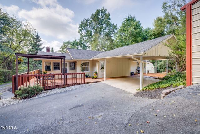 265 Horton Highway, Fall Branch, TN 37656