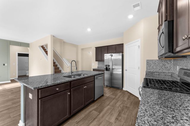 213 Sedona Drive, Summerville, SC 29486