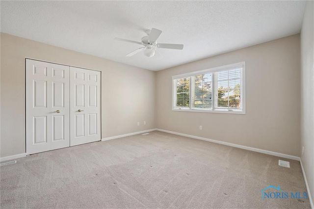 8670 Augusta Lane, Holland, OH 43528