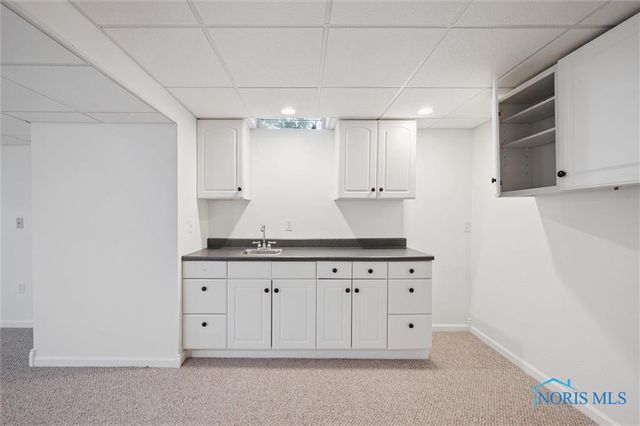 8670 Augusta Lane, Holland, OH 43528