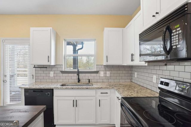 67 Woody Way NW, Adairsville, GA 30103