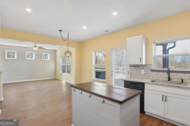 67 Woody Way NW, Adairsville, GA 30103