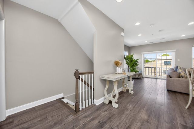 21 N MITCHELL AVE, Lansdale, PA 19446