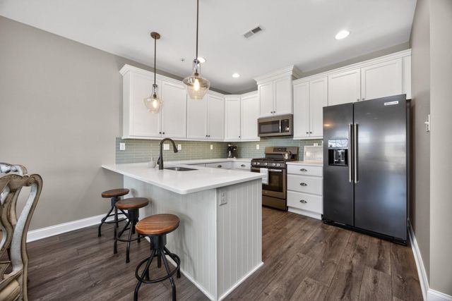 21 N MITCHELL AVE, Lansdale, PA 19446