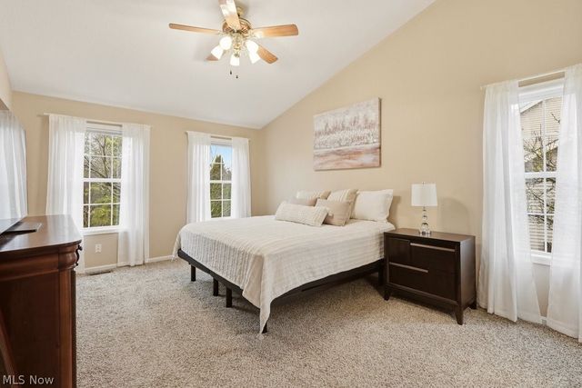 10483 Belmeadow Drive, Twinsburg, OH 44087