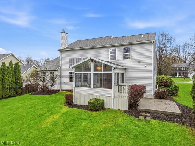 10483 Belmeadow Drive, Twinsburg, OH 44087
