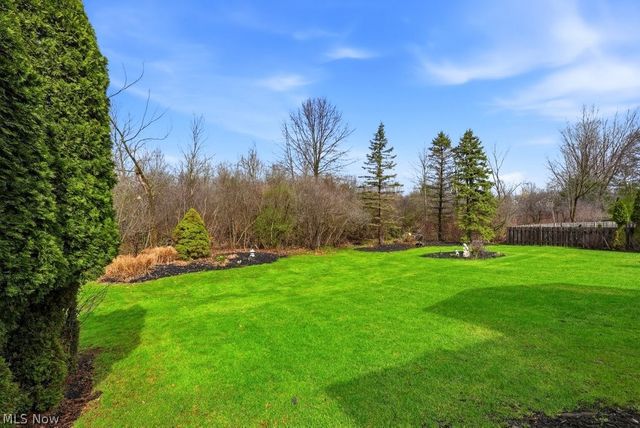 10483 Belmeadow Drive, Twinsburg, OH 44087