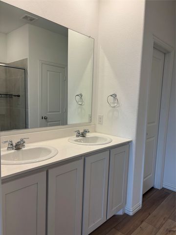 5748 Morvich, Forney, TX 75126