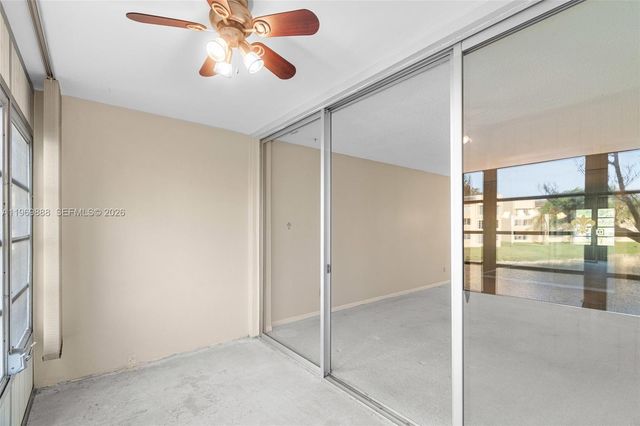 5851 NW 62nd Ave 210, Tamarac, FL 33319