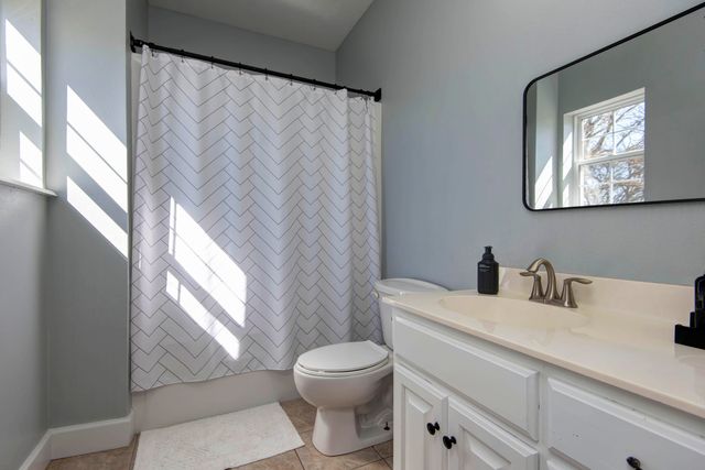 2362 Hazelwood Road, Seymour, MO 65746