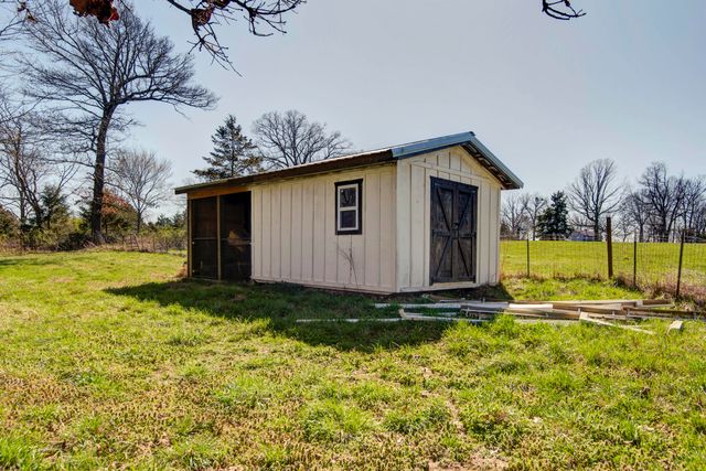 2362 Hazelwood Road, Seymour, MO 65746