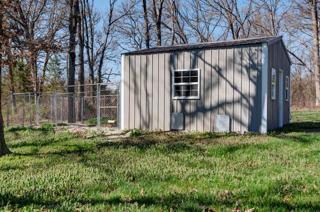 2362 Hazelwood Road, Seymour, MO 65746