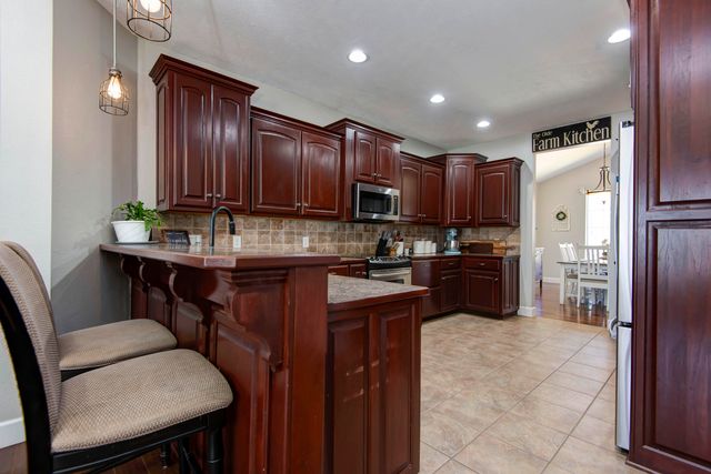 2362 Hazelwood Road, Seymour, MO 65746