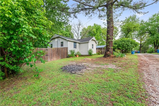 1615 Jones Lane, Pea Ridge, AR 72751