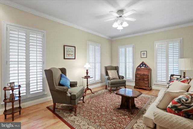 205 HENDERSON CT, Berryville, VA 22611