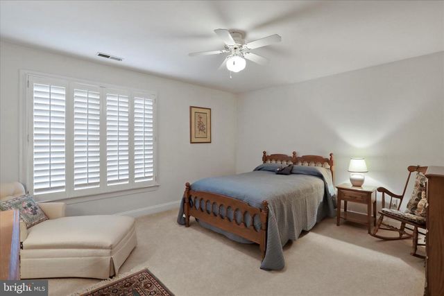 205 HENDERSON CT, Berryville, VA 22611