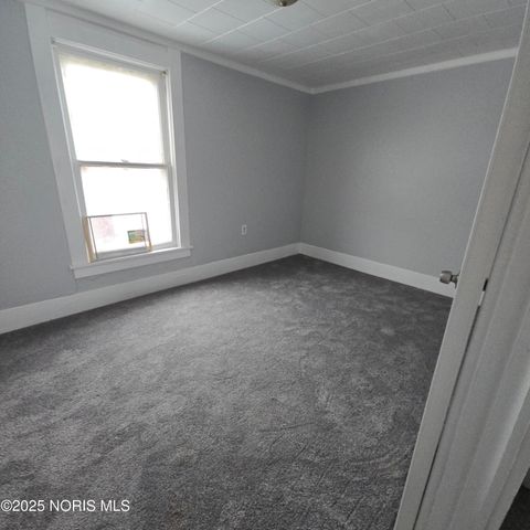 3377 Lagrange Street, Toledo, OH 43608