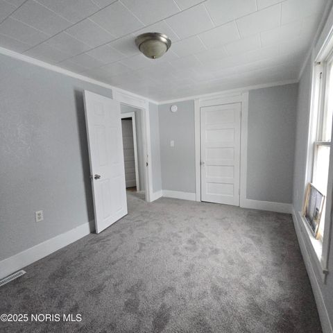 3377 Lagrange Street, Toledo, OH 43608