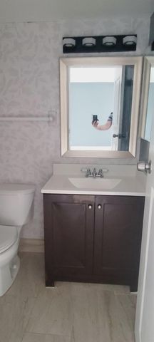 2464 Waterside Drive, Lake Worth, FL 33461