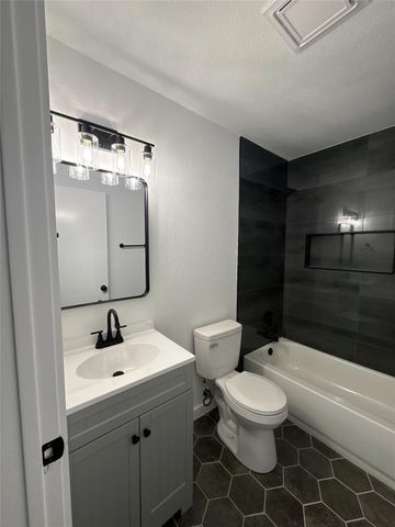 3702 Cornerstone ST, Round Rock, TX 78681