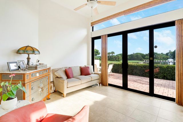 210 Coral Cay Terrace, Palm Beach Gardens, FL 33418