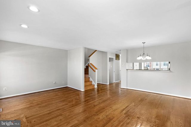 46350 SHEEL TER, Sterling, VA 20165