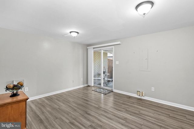 46350 SHEEL TER, Sterling, VA 20165