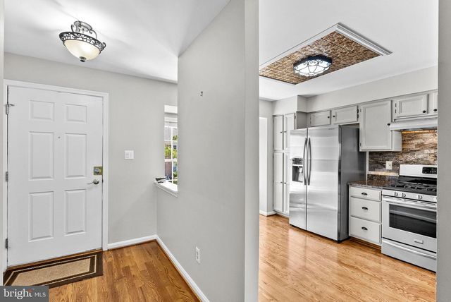 46350 SHEEL TER, Sterling, VA 20165