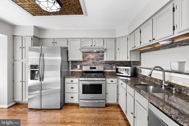 46350 SHEEL TER, Sterling, VA 20165