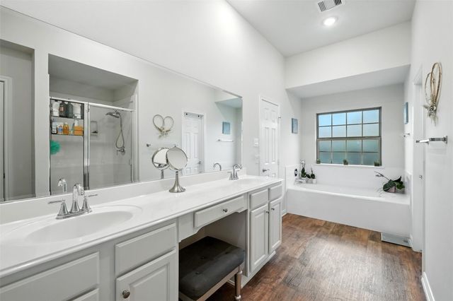 6526 Falcon Ridge, Manvel, TX 77578
