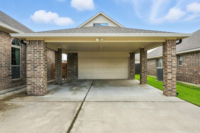 6526 Falcon Ridge, Manvel, TX 77578