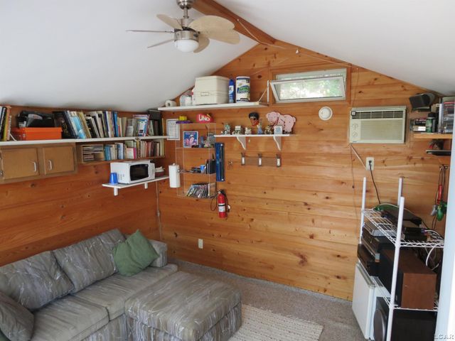 6000 Rays Drive, Onsted, MI 49265