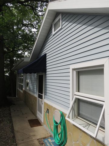 6000 Rays Drive, Onsted, MI 49265