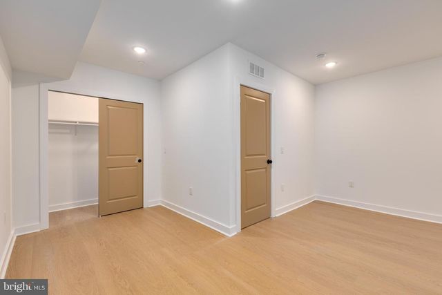 2350 N 16TH ST, Philadelphia, PA 19132