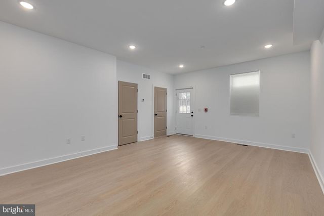 2350 N 16TH ST, Philadelphia, PA 19132