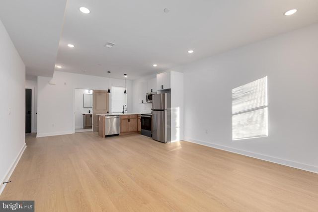2350 N 16TH ST, Philadelphia, PA 19132