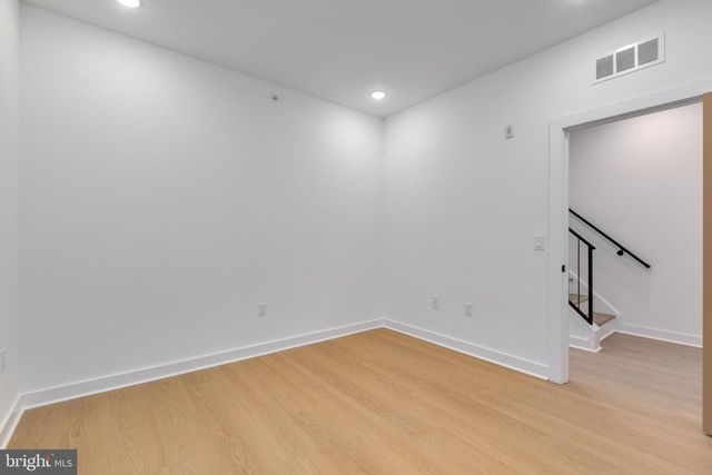 2350 N 16TH ST, Philadelphia, PA 19132