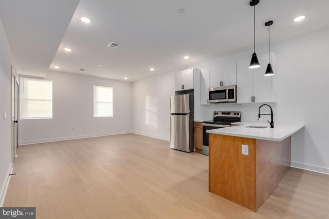 2350 N 16TH ST, Philadelphia, PA 19132