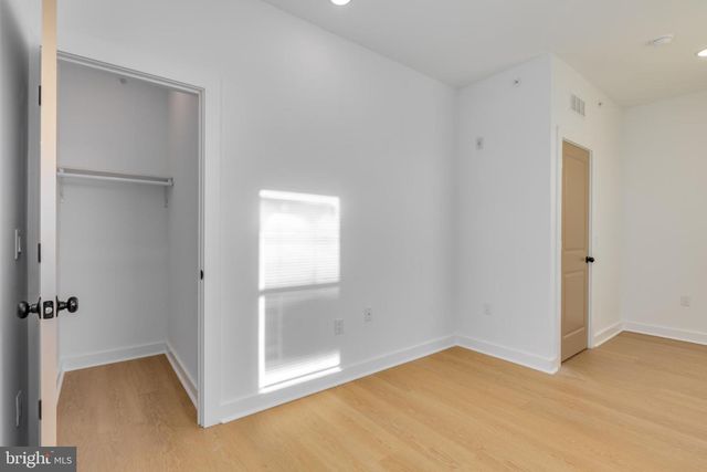 2350 N 16TH ST, Philadelphia, PA 19132