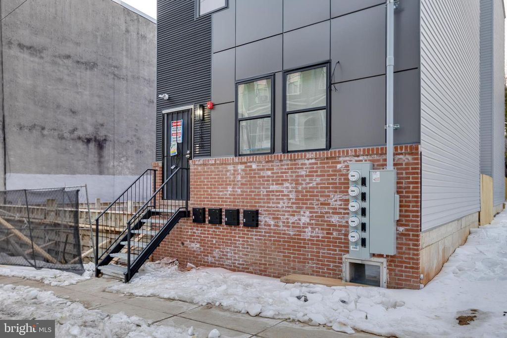 2350 N 16TH ST, Philadelphia, PA 19132